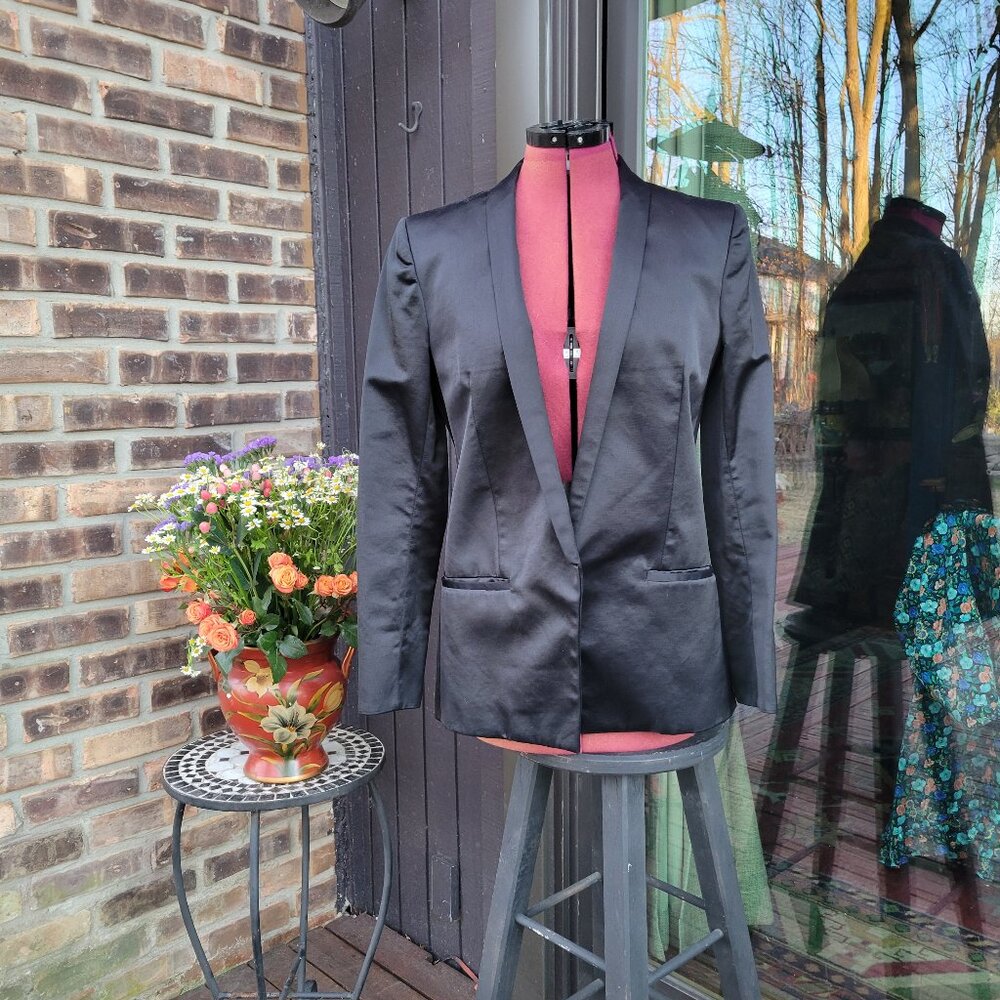 Helmut Lang black jacket, size 8 (on small site)